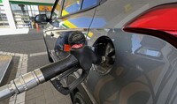 У Криму на тлі дефіциту пального в рф знову обмежили продаж бензину