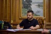 Зеленський ветував закон про штрафи для посадовців за неявку на виклик до Ради