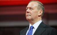Медведєв пригрозив Трампу «ядерною відповіддю» на можливу передачу Tomahawk Україні
