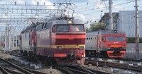 Російська залізниця скорочує персонал та інвестиції через фінансову кризу – розвідка