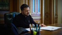 Зеленський запровадив санкції проти Міндіча та Цукермана