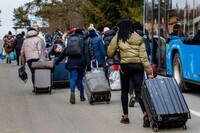У Чехії шахраї привласнили виплати, призначені для допомоги українським біженкам