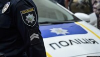 В одному з районів Києва пролунали вибухи, є загиблий та поранений