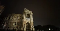 В Одесі зафіксували випадки перекриття доріг через відсутність світла: реакція глави ОВА