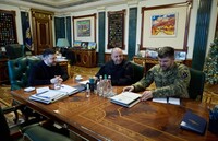 Є драфти кількох документів: Зеленський заслухав доповідь Умєрова та Гнатова після поїздки до США
