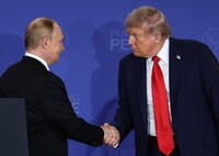 Трамп провів розмову з путіним напередодні переговорів із Зеленським: що відомо