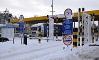 На кордоні з Молдовою обмежили пропуск вантажівок