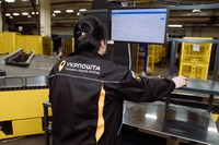 Укрпошта скасувала плату за повернення посилок з-за кордону