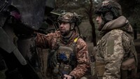 Десантно-штурмові війська проводять операцію на Олександрівському напрямку