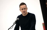 Сіярто викликав до МЗС посла України через «насильницьку мобілізацію» угорців