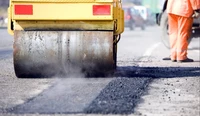 Кабмін виділить 3 млрд грн на ямковий ремонт автомобільних доріг