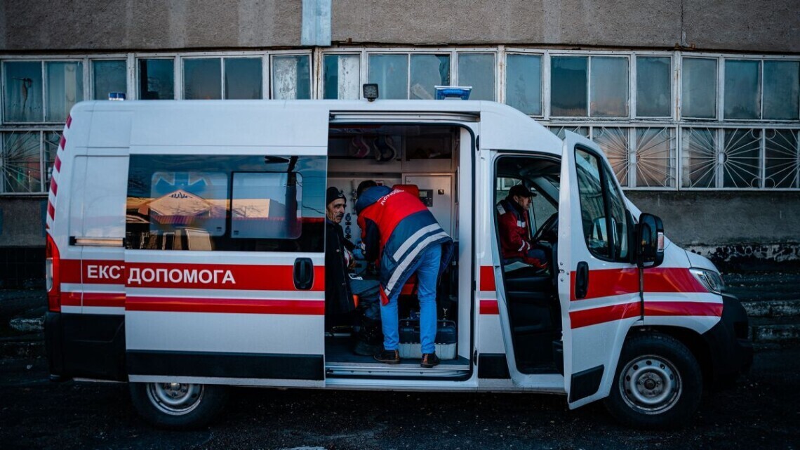 Окупанти завдали масованого удару по Херсону, серед постраждалих – діти