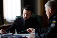 Зеленський попередив про підготовку росією нового масованого удару по Україні