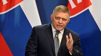 Фіцо пригрозив Єврокомісії заблокувати нові санкції проти рф та вступ України до ЄС