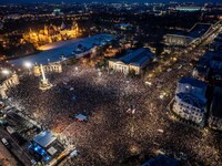 У Будапешті понад 100 тисяч людей вийшли на протест проти Орбана