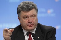 Порошенко розповів, скільки суддів уже люстрували