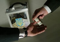 Аваков заявив про перші арешти за підкуп виборців