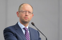 Яценюк вирішив поки не чіпати міністрів, яких обіцяв звільнити