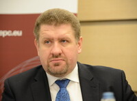 На Заході вже звикли, що Україна багато обіцяє й мало робить – експерт
