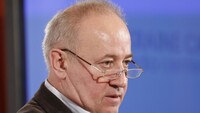 Перша електронна декларація передбачає амністію для чиновників – Чумак