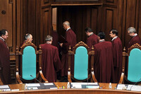 Конституційний суд підтримав оновлену реформу правосуддя