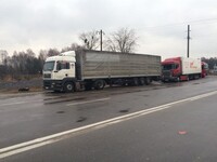Слідом за Закарпаттям блокувати російські фури почали на Волині