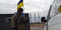 Закритий у суботу КПВВ «Мар’їнка» відновив роботу