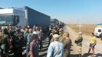 Новий формат блокади Криму: активісти об'єдналися з прикордонниками