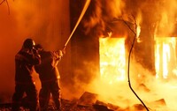 Індія: пожежа в храмі забрала життя понад 100 людей