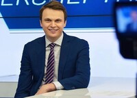 Через деякий час на тлі Гройсмана Яценюк здаватиметься «Робін Гудом» – експерт