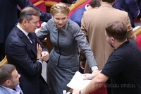 У рейтингу президентських симпатій українців лідирують безвідповідальні політики