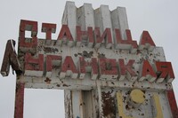 Страх і ненависть на 114-му окрузі: хто балотується до Ради від Луганської області?