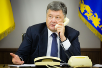В очікуванні траншу МВФ: Порошенко провів розмову з Лагард