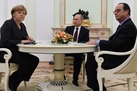 Путін домовився зустрітися з Меркель та Олландом