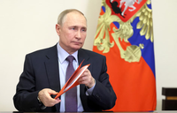Путін підписав закон про використання армії для «захисту» росіян за кордоном