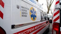 Окупанти вдарили по дитячому майданчику в Херсоні, є жертва та поранено дітей