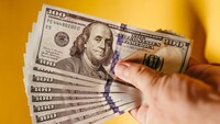 Офіційний курс долара США до гривні встановив новий рекорд
