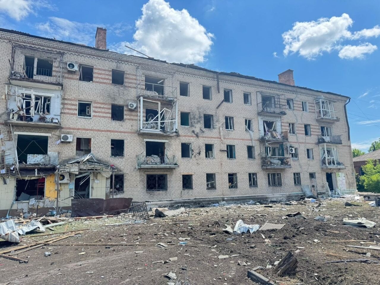У Слов'янську зросла кількість поранених внаслідок авіаудару, серед них є дитина