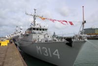 Нідерланди передали ВМС сучасний протимінний корабель