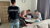 «Гастролі за кордоном»: ексміністру культури повідомили про підозру через схему виїзду чоловіків