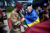 Україна та росія провели новий обмін полоненими