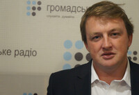 Експерт пояснив, чиї інтереси відстоює «Народний фронт», виступаючи проти ринку землі