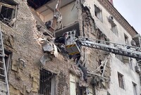 Удар по Запоріжжю: рятувальники деблокували тіло жінки, кількість постраждалих перевищила 30 осіб