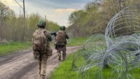 У Костянтинівці перебувають до 145 окупантів, ЗСУ проводять зачистку ДРГ –  Сирський
