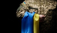 Зеленський підписав укази про продовження воєнного стану та мобілізації