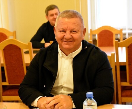 ВАКС зняв електронний браслет з обвинуваченого закарпатського депутата