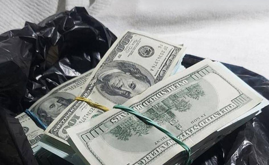 Понад $2 млн за забудову військового містечка: експосадовця ЗСУ підозрюють у хабарі