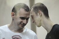 Росія відмовилась видати Україні Кольченка та Сенцова