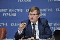 Пенсійний вік в Україні не піднімуть ще найближчі 10 років – Розенко