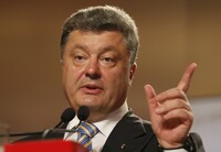 Порошенко обіцяє референдум щодо членства України в НАТО